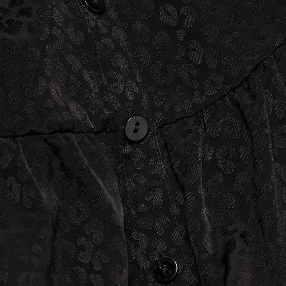 NWT Lilly Pulitzer Hensley Onyx Black Top Blouse Leopard Jacquard XXS Runs Big - Picture 10 of 10